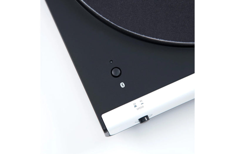 Audio-Technica LP60XBT Turntable, Bluetooth, White - Free Gift RRP £20!
