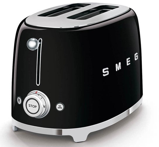 Smeg Retro Bundle | WKF01 Whistling Stovetop Kettle & TSF01 2-Slice Toaster Set