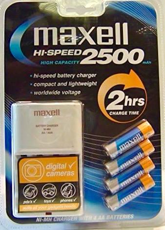 Maxell Hi-Speed AA/AAA (MN1500/Mn2400) MCU1HS Charger with 4 High Cap 250mAh AA Batteries