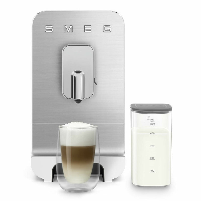 Smeg Matte BCC13 Bean to Cup Coffee Machine with Automatic Milk Frother